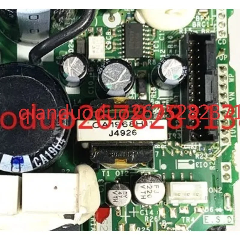 

Инвертор FR-D740-2.2K-CHT D74MA2.2C BC186A838G53 D74HA2.2A