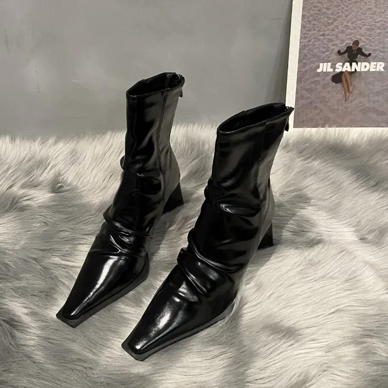 2024 Autumn and Winter New Pointed Toe Slim Back Zipper Bootie Women\'s Block Heel Versatile Folded High Heel Fashion Pile Boots