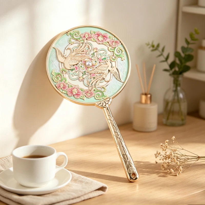 set-specchio-hd-a-doppia-faccia-e-pettine-goffrato-in-lega-di-zinco-specchio-compatto-portatile-design-estetico-orientale-raffinato-e-durevole