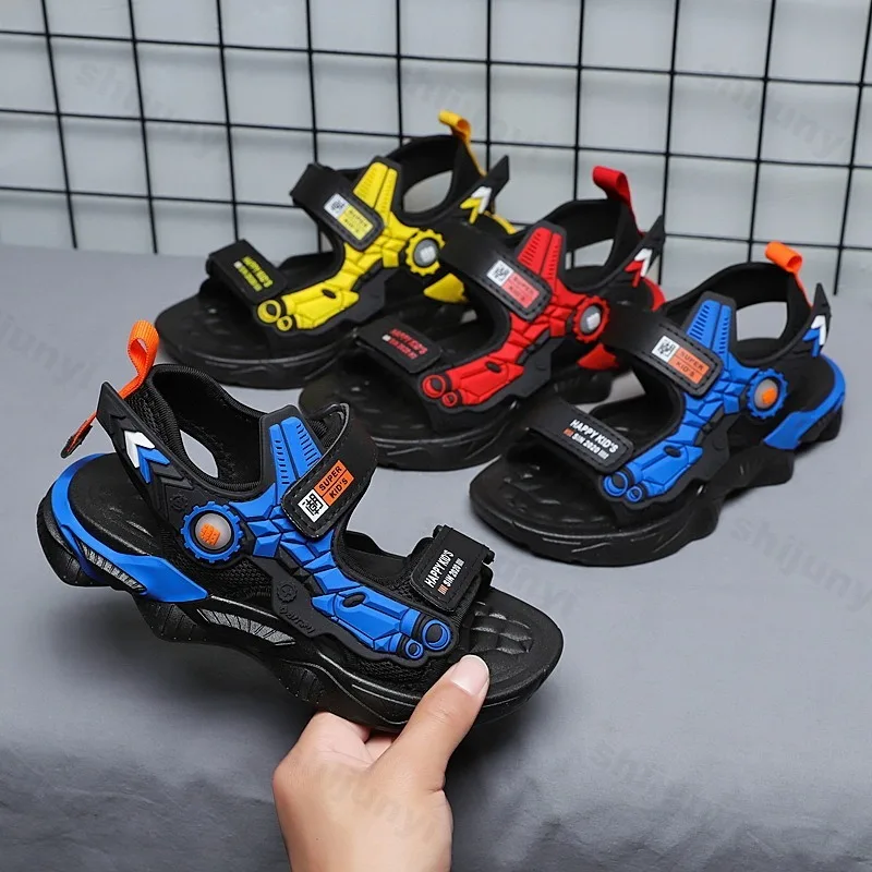 

Новинка 2023 года, летние модные трендовые повседневные сандалии для мальчиков, детская пляжная крутая обувь на нескользящей мягкой подошве, дышащие кроссовки с открытым носком