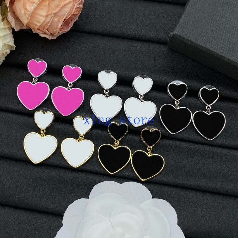 2024 Fashion New Sweet and Romantic Heart shaped Pendant Women's Earrings