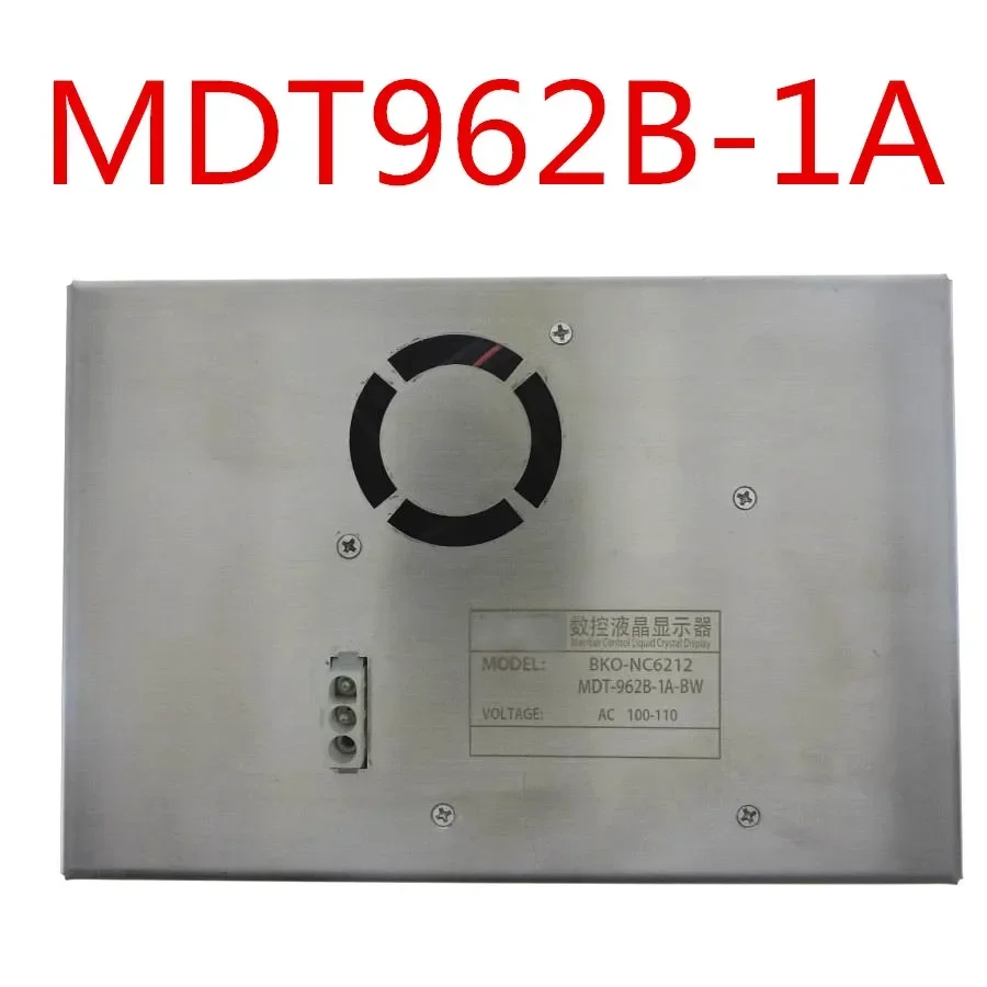 MDT962B-1A 9 Inch LCD Monitor Replacement for Mitsubishi E60 E68 M64 M64s CNC CRT Monitor