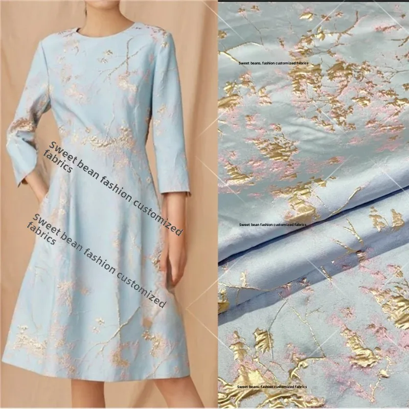 Golden Line Brocade Jacquard Fabric Dark Pattern Embossed Dress Trench Coat Clothing Brand Fashion Design Sewing Wholesale Cloth
