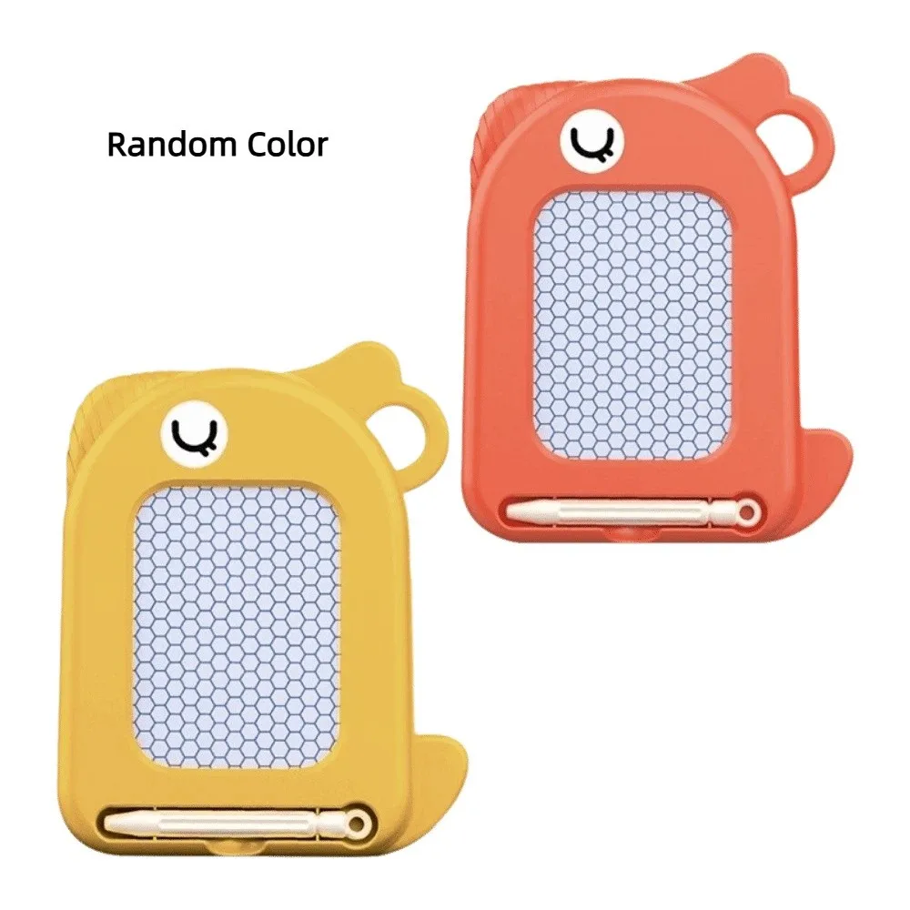Ornaments DIY Magnetic Drawing Board Keychain Funny Creative Mini Doodle Pad Keychain Erasable Hanging Charm Fidget For Boys