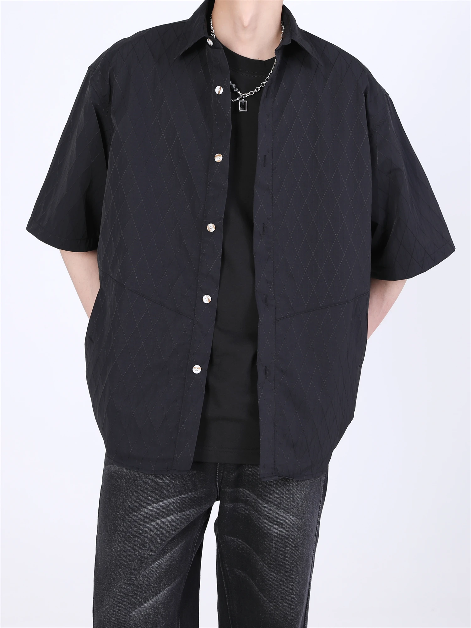 

2024 YAMAMOTO-Style Vintage Loose Fit Harajuku Style Shirt with Diamond Grid Design for Men Retro Oversized Silhouette