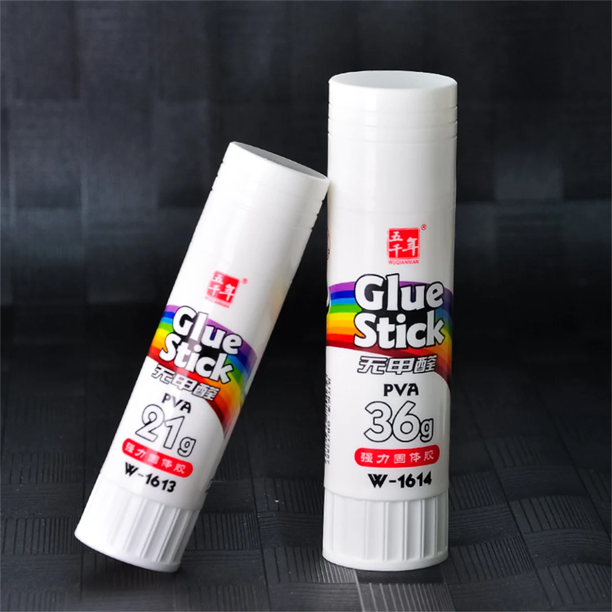 3/2pcs high viscosity solid glue stick Office school supplies adhesive DIY art paper card photo stationery stick 9-36g