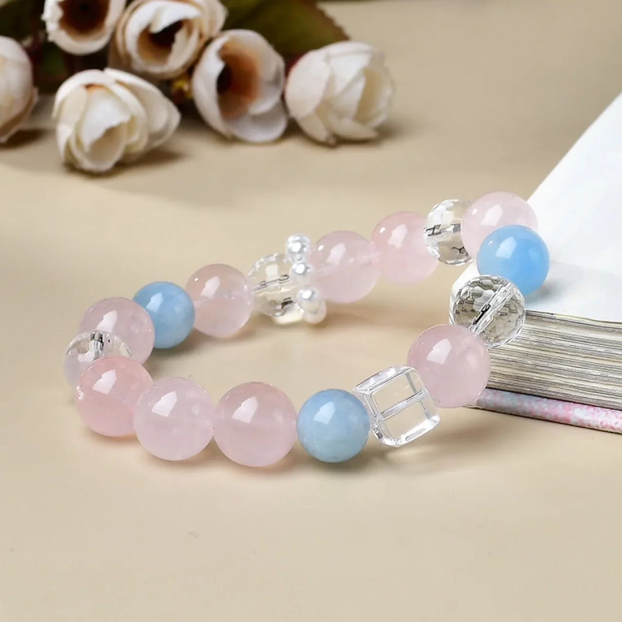 

Natural Crystal Powder Crystal Bracelet Women's Fashion Light Luxury Ethnic Style