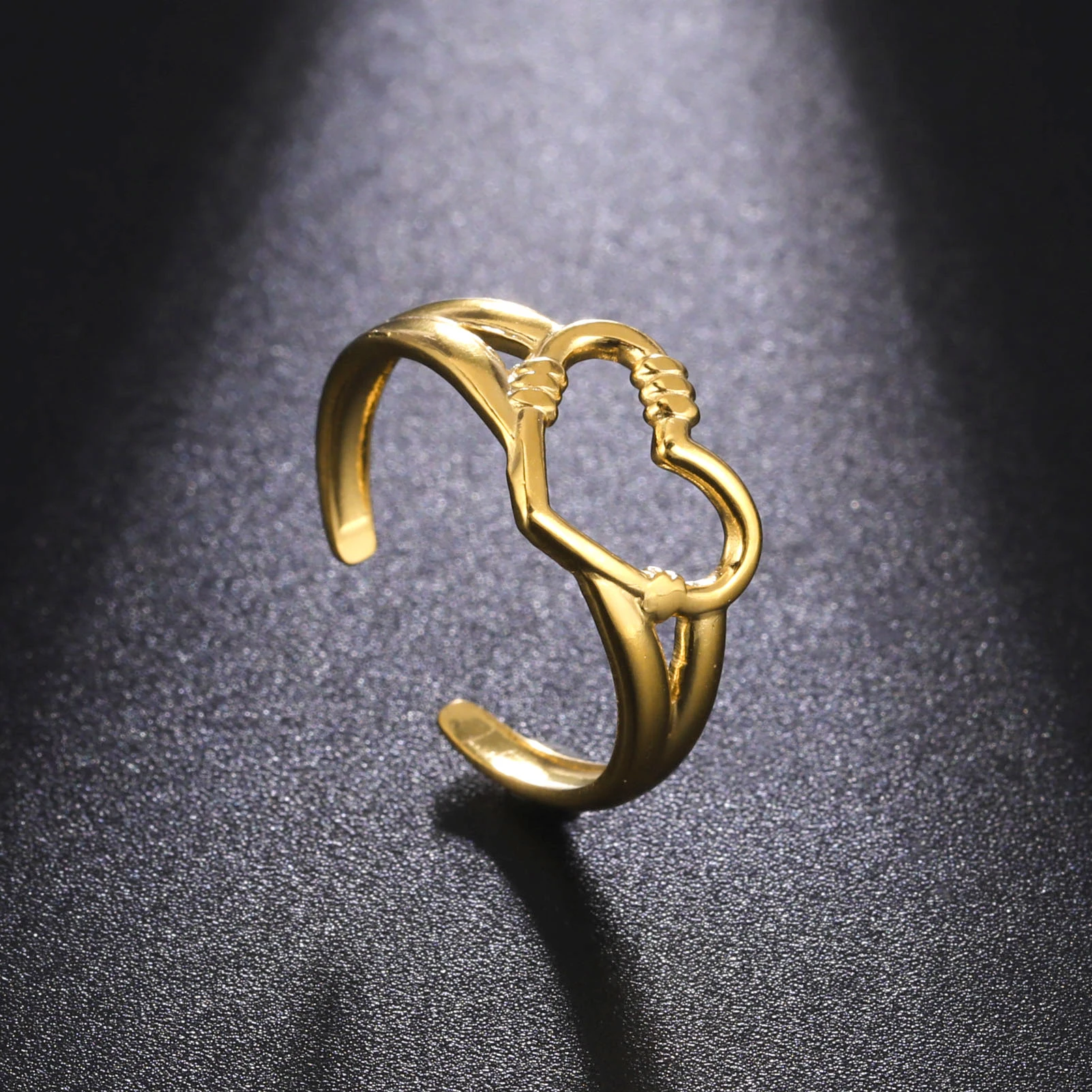 

Kkjoy New Romantic Stainless Steel Hands Than Heart Adjustable Open Ring For Women Palm Love Jewelry Gift For Lover Wholesale