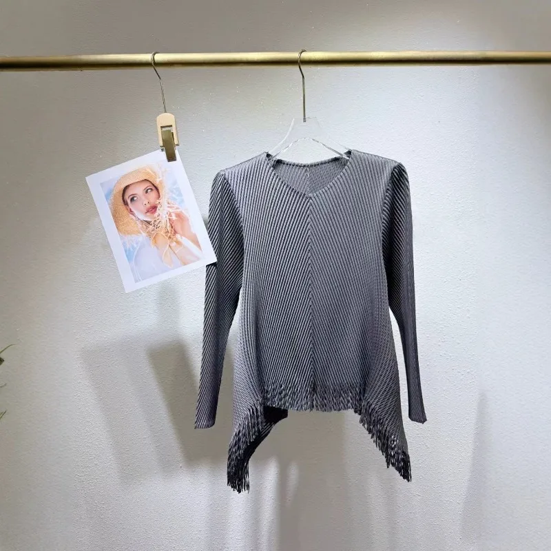 Miyake Pleated T-Shirt 2026 Summer New Pleats Fringe Edge Long Sleeve Solid Color Round Neck Slim Plisse Age-Reducing Fold Top