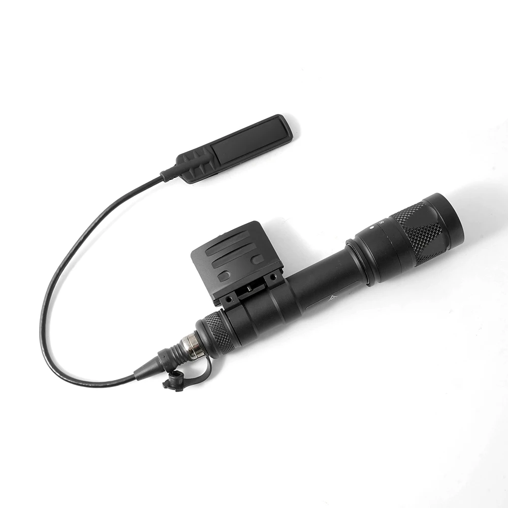 YYHCTactical LEDStorbe LED Lanterna Branca M611V Scout Light