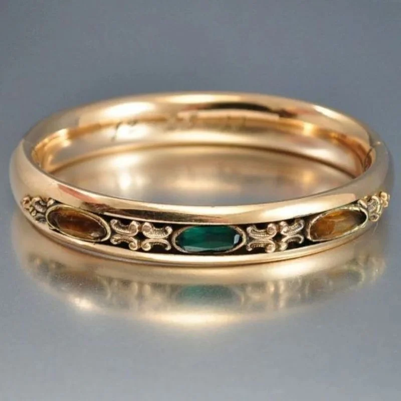 New Arrival Copper Gold-Plated Royal Blue High-End Ring, European Light Luxury Unique Pave Diamond Row Band Ring - view 3