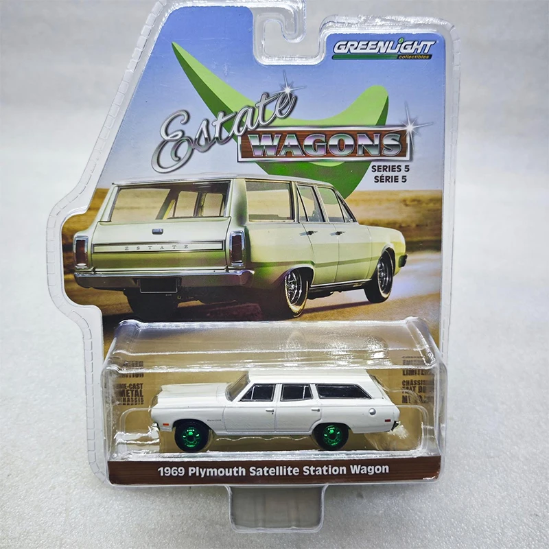 Greenlight 1:64 Station Wagon Series 5 1969 Plymouth Satellite Alloy Die Casting Model Children's Toys Collect Ornaments