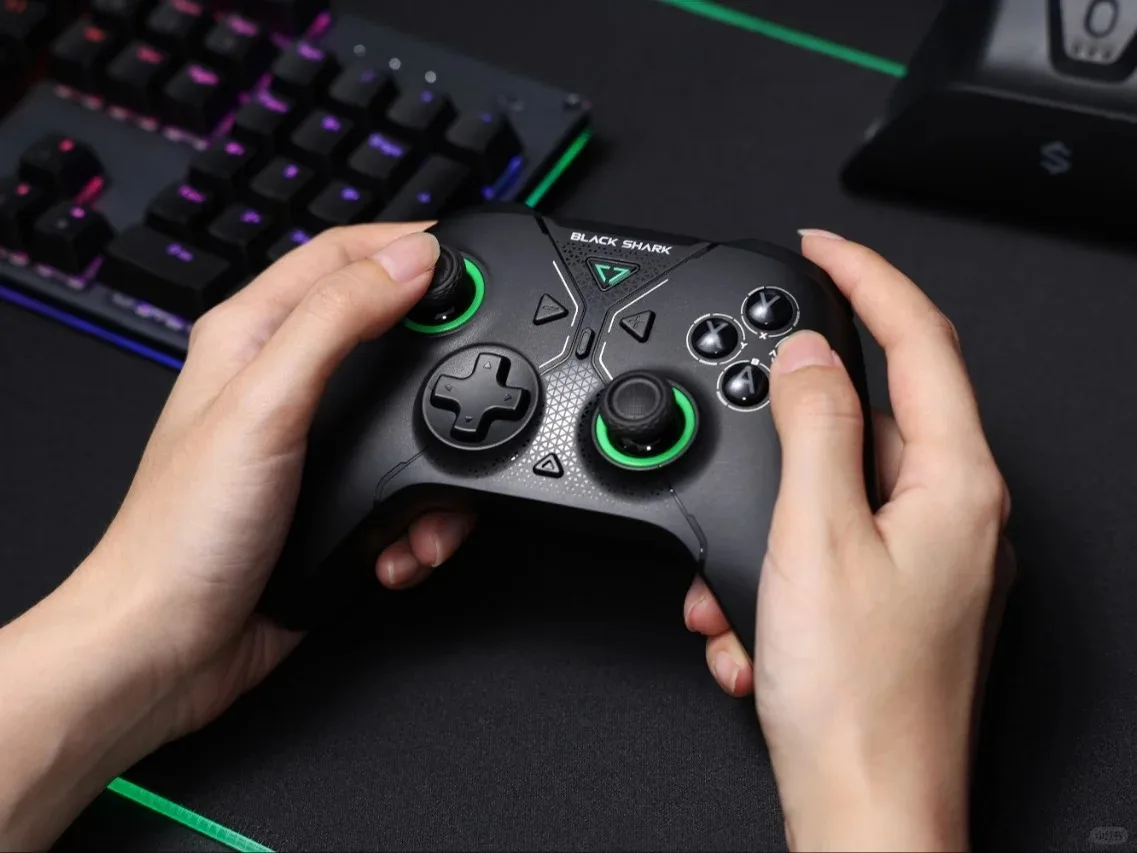 BLACK SHARK Black Wizard Gamepad wireless Bluetooth Controller maniglia di gioco a 3 modalità con base di ricarica per PC Switch xbox