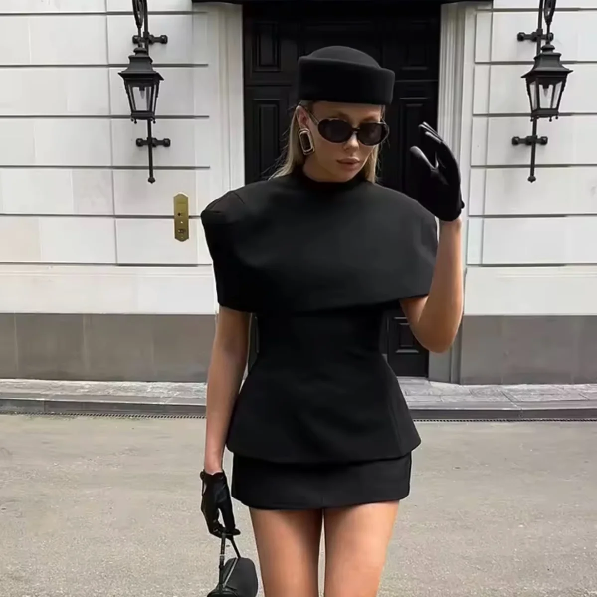 Fashionable Women's Waist-Cinching Shoulder Wrap Style Top Versatile Autumn Winter Polyester T-Shirt Standard Fit Short Sleeve