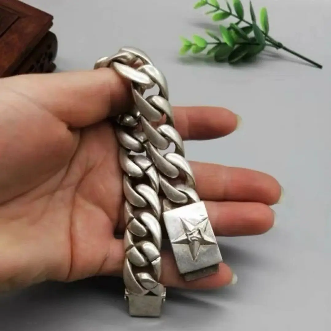 

Chinese personality fashion national style collection silver wide version overbearing five-pointed star men's bracelet