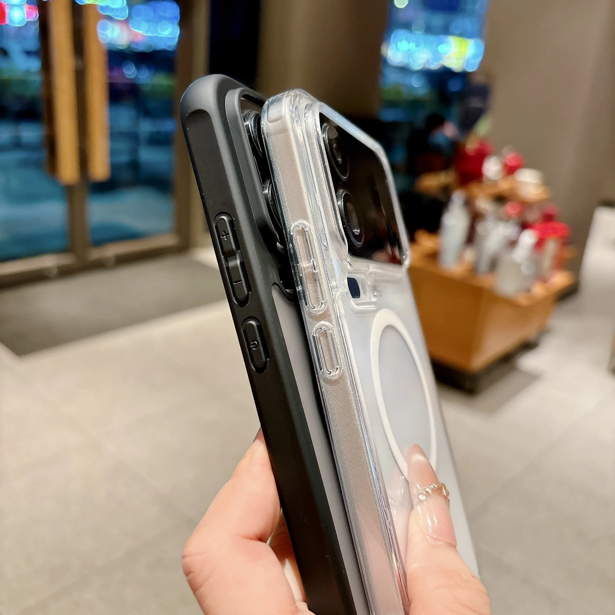 حافظة هاتف شفافة غير لامعة مضادة للصدمات لهاتف Magsafe حافظة Xiaomi 17 Pro Max 15 Ultra 15T 14T Pro غطاء رفيع من البولي كربونات الصلبة