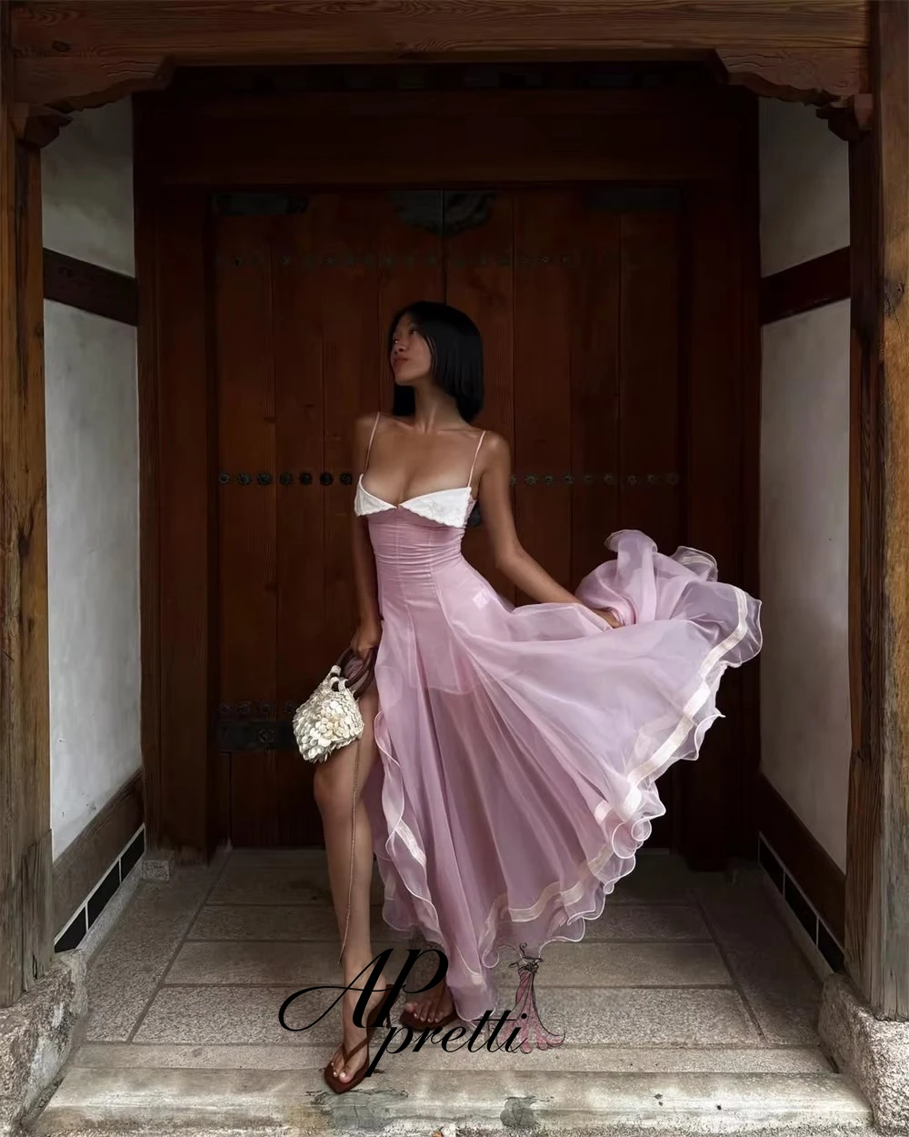 AP pretti Customized Pink Sleeveless A Line Evening Dress Spaghetti Strap Ruffle Sheer Organza Flowy Tea Length Photoshoot Gown