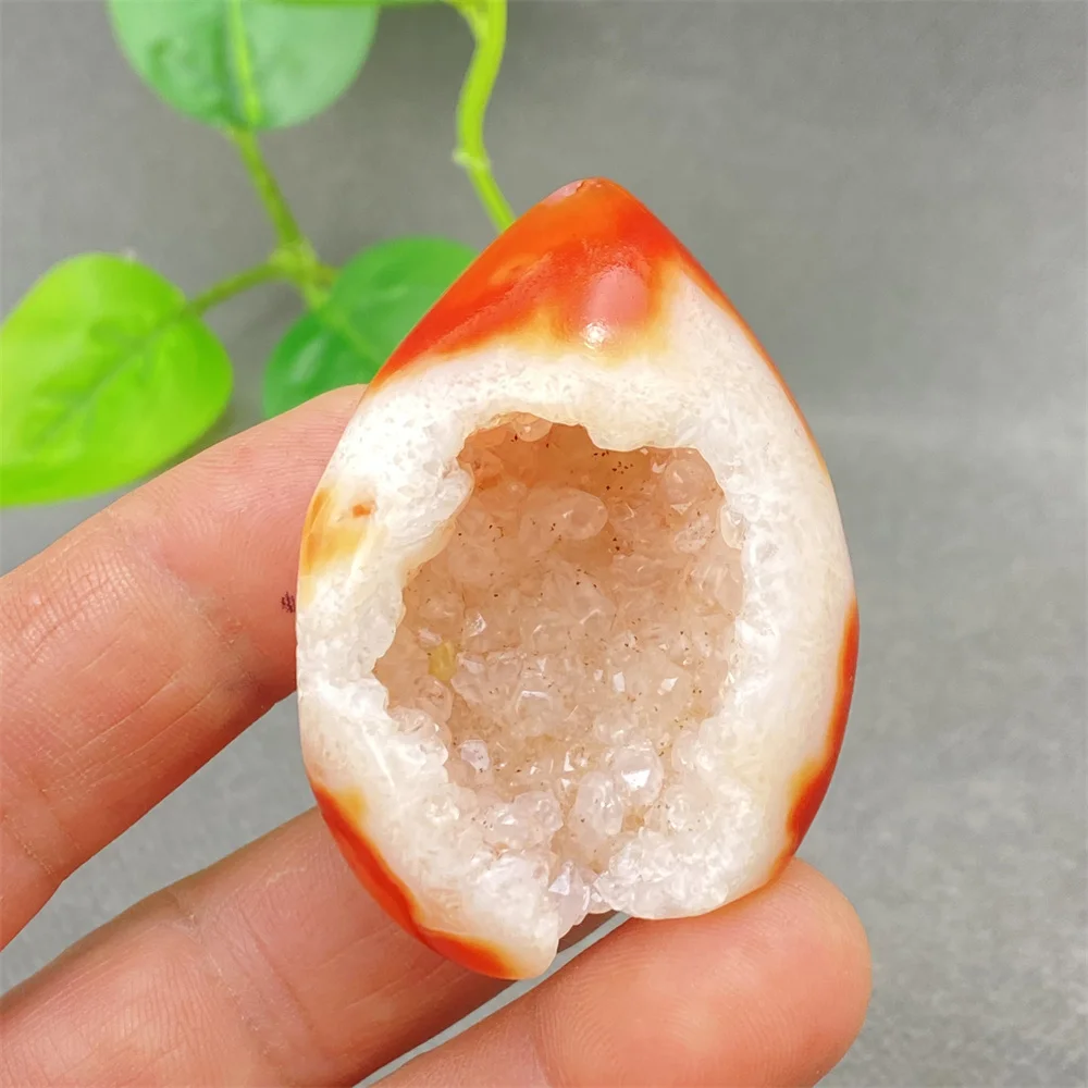 Natural And Beautiful Red Agate Geode Crystal Egg  Hand-polished Carnelian Mineral Specimen  Home Decoration Ornaments