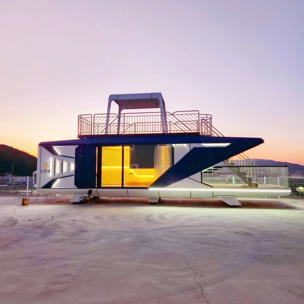 منزل حاوية جاهز بتصميم حديث للاستخدام العائلي، منزل صغير محمول للمكتب في الفناء الخلفي