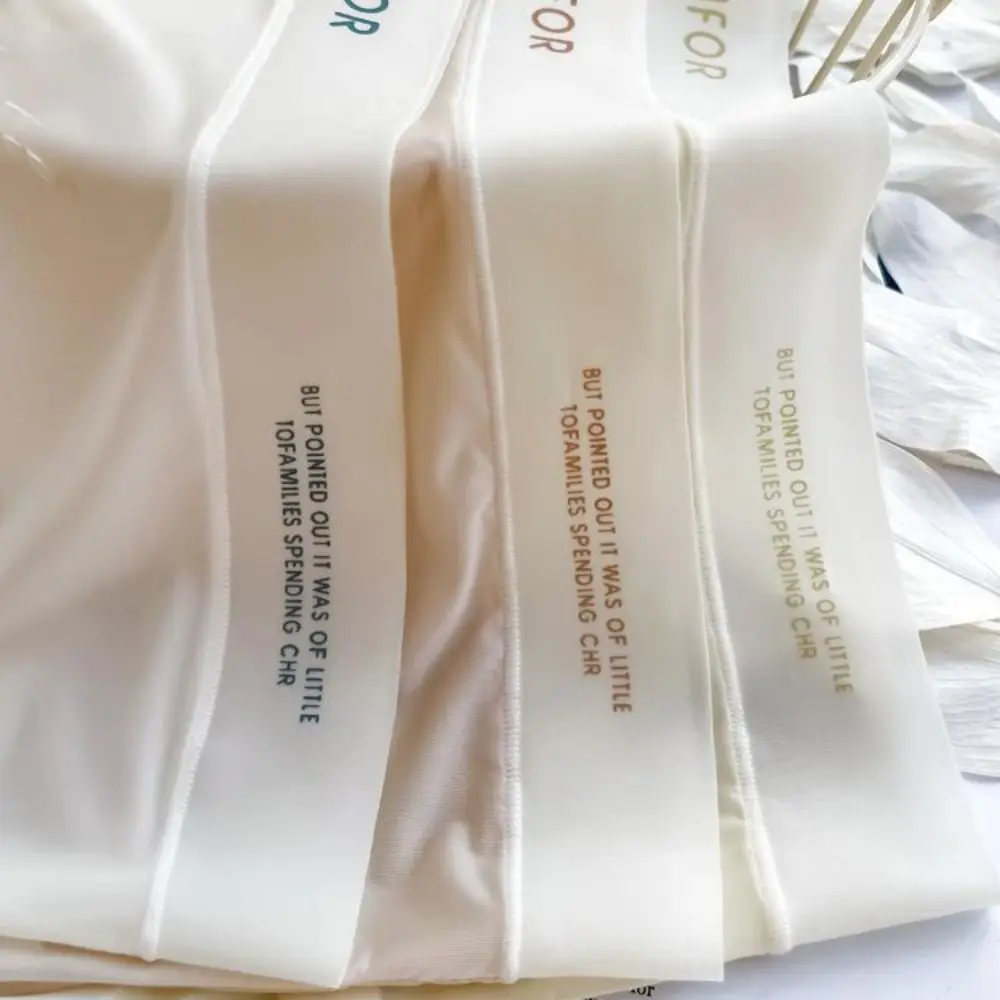 

Letter Printed Summer Ice Silk Panties Ruffle Cotton Crotch Seamless Ice Silk Briefs Simple Female Lingerie