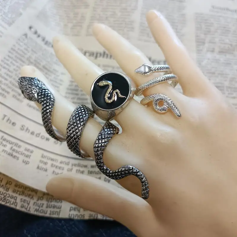 

Ретро-кольцо с инкрустацией бриллиантами в виде змеи для женщин, модное декоративное кольцо на указательный палец, эффектное индивидуальное украшение