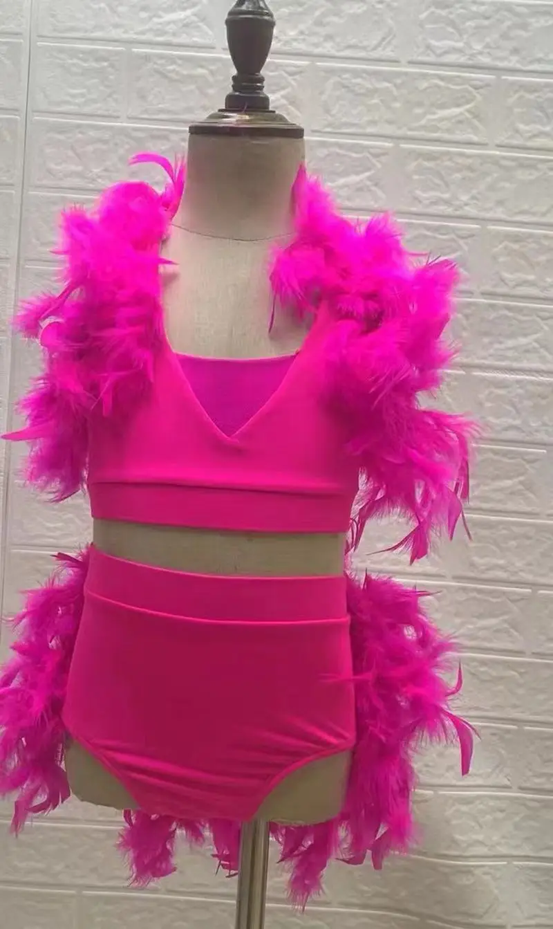 New dance costume Professional jazz dance costume Performance costume Latin dance costume Bright pink rose feather