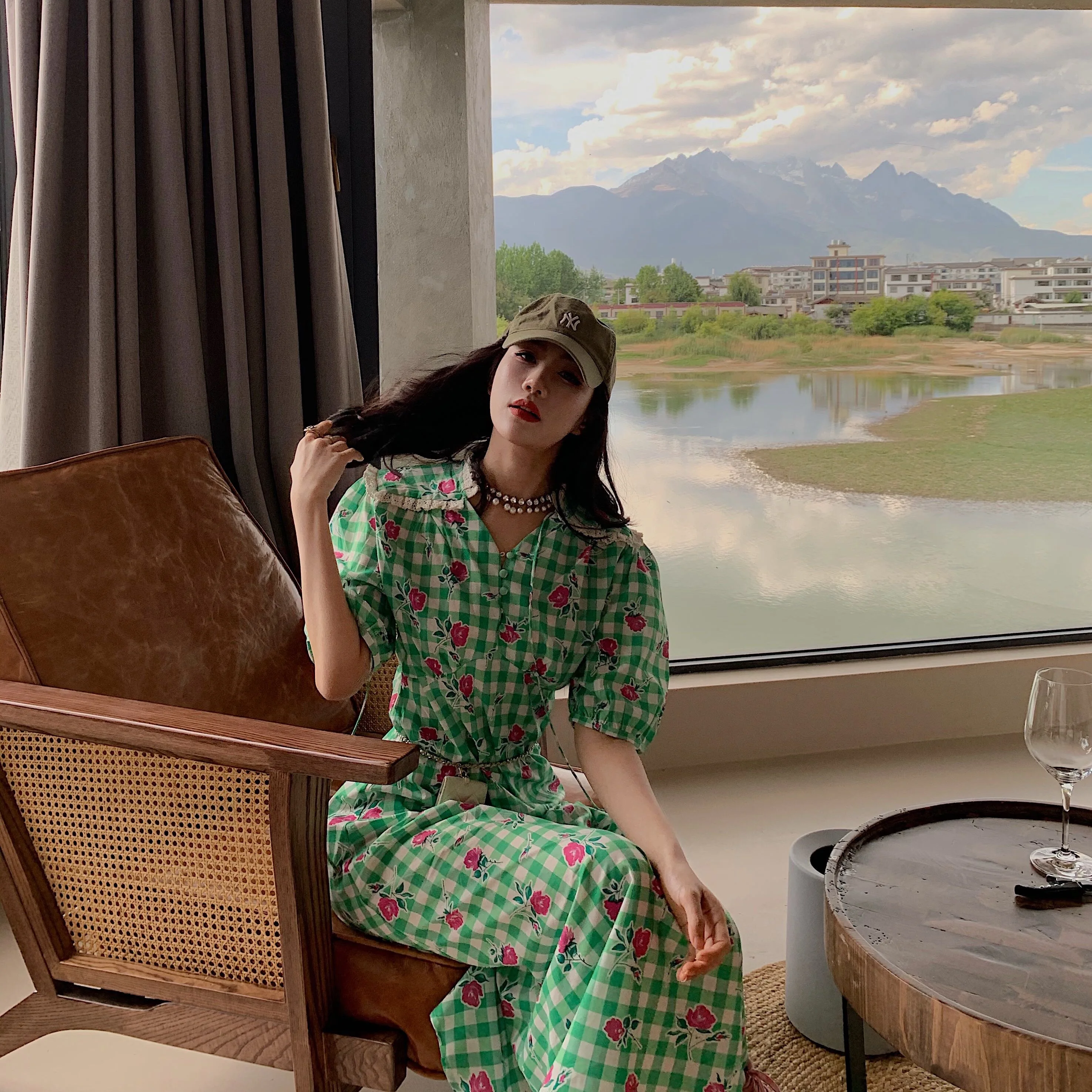 

Платье с коротким рукавом в клетку, с темно-синим воротником, розовым узором, завышенной талией, А-образной юбкой, для офиса, летнее, с коротким рукавом