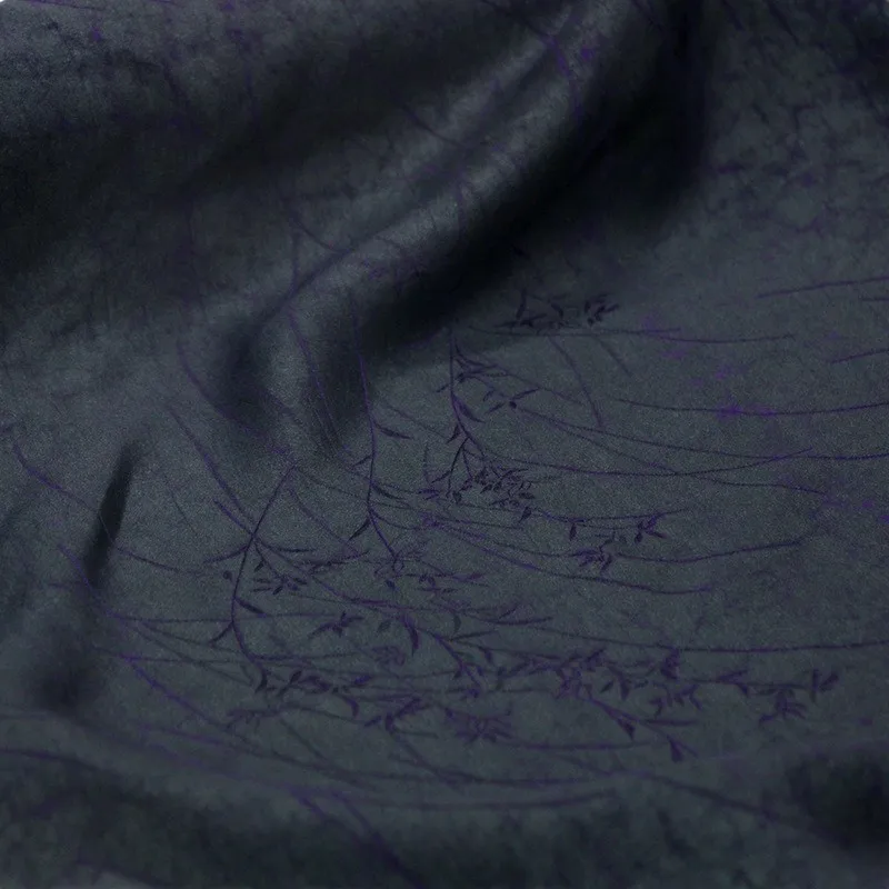 The romance of Milky Way is woven into skin with satin jacquard fragrant gauze fabric