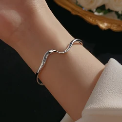 Minimalist Adjustable Bracelet for Women Couples Fashion Creative Irregular Wave Geometric Handmade Party Jewelry Gifts
