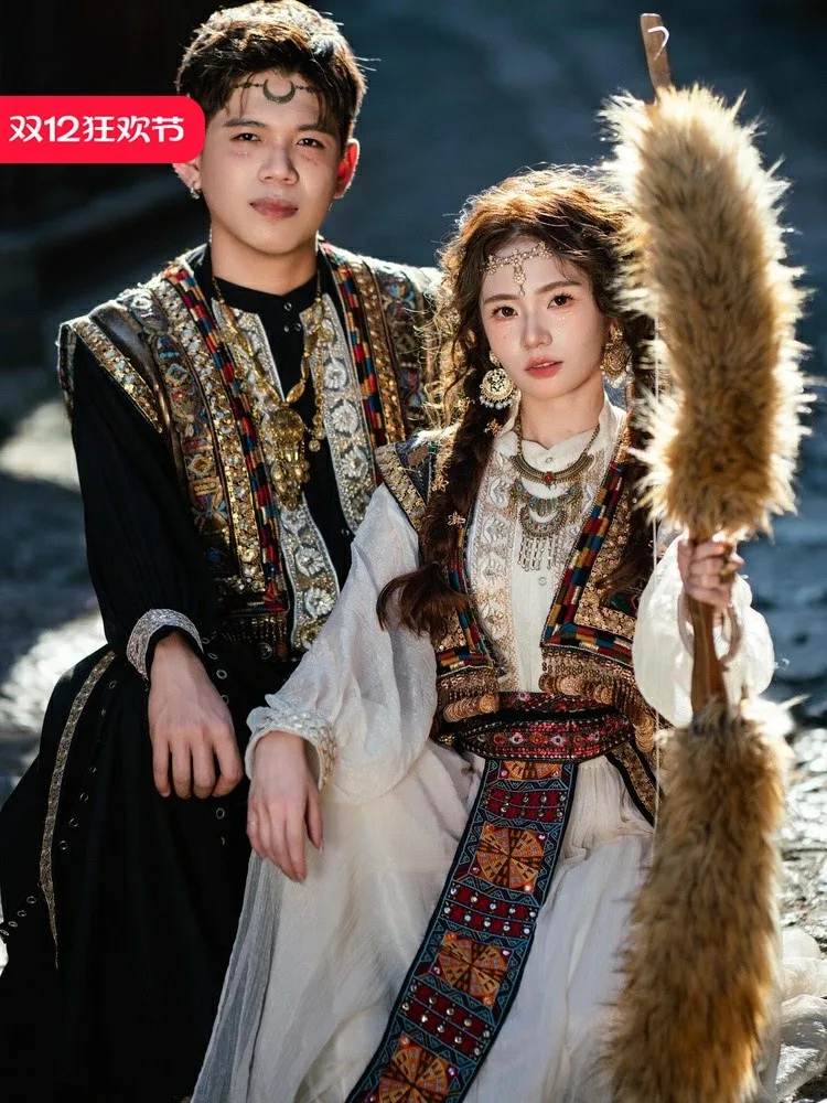 

Черно-белый комплект в экзотическом стиле, этническая одежда для парных фотографий и путешествий