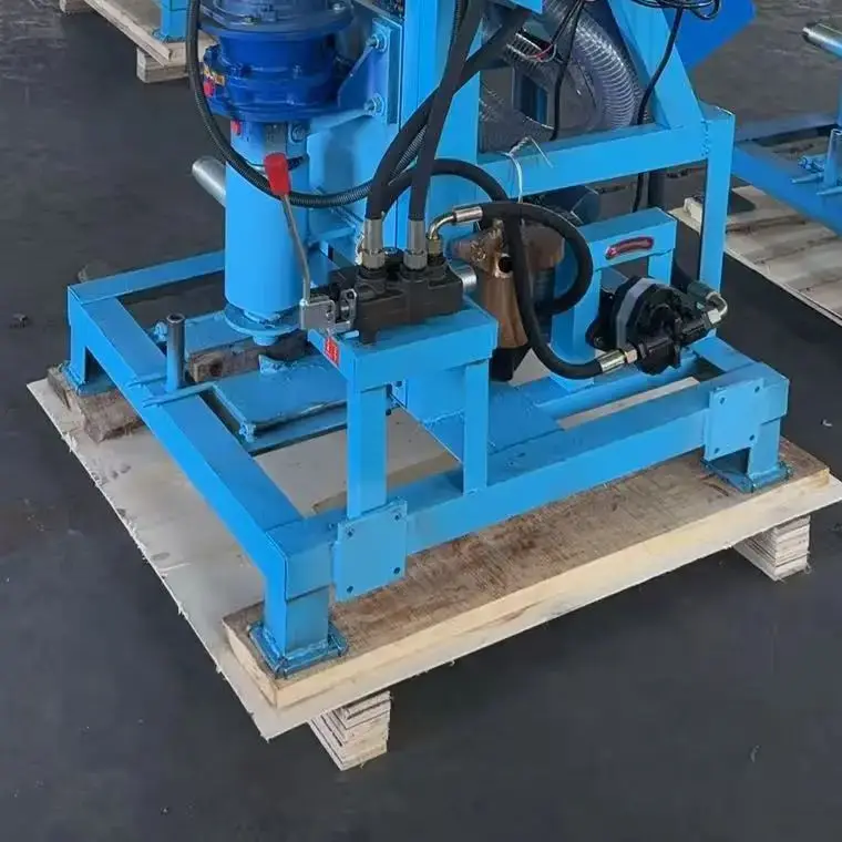 カスタマイズ可能な人気商品、高品質で操作が簡単な120メートル深井戸用電動油圧式掘削機