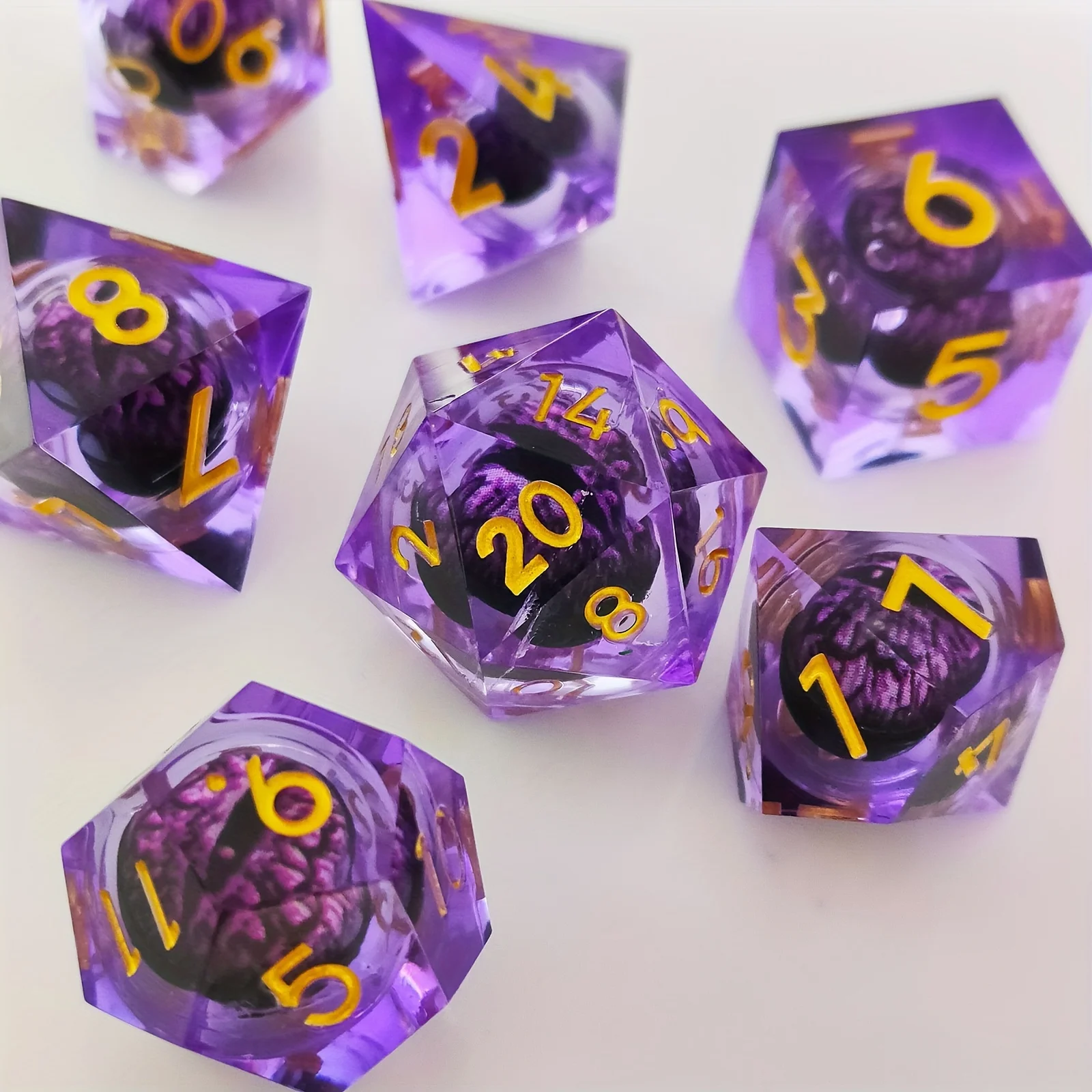 

7Pcs/Set DND Dragon Eye Dice Set Dungeon and Dragon Polyhedral Dice Set D&D Dice Suitable For Christmas Gift And Birthday Gift