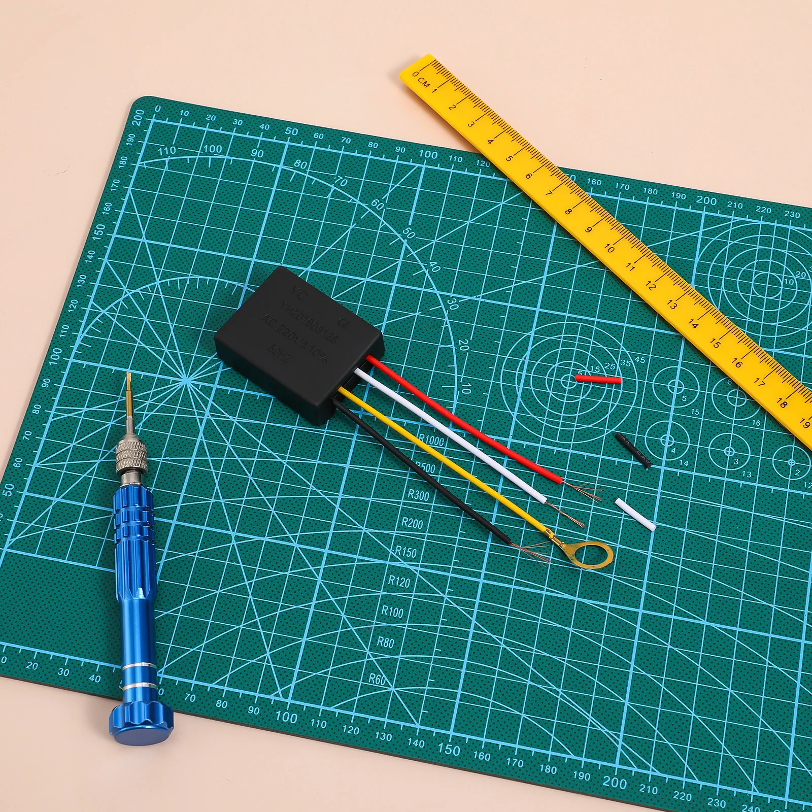 

Touch Dimmer Module 3 Way for Desk Lamp Repair Kits Table Lamps 120V 240V Wire Caps Fit 60W Bulbs