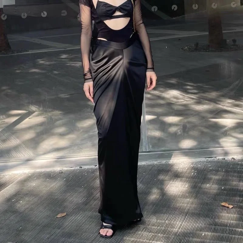 

Autumn and Winter New 2023 High Waist Draping Back Slit Skirt 0916