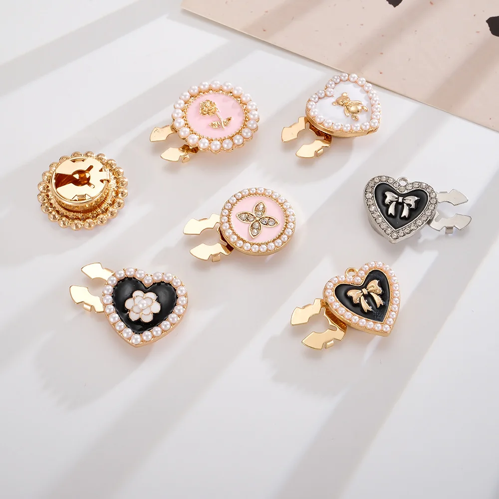 A Set Pearl Love Heart Bear Shirt Cufflinks Little Fragrance Style Women Clothing Decoration Buttons DIY Accessories