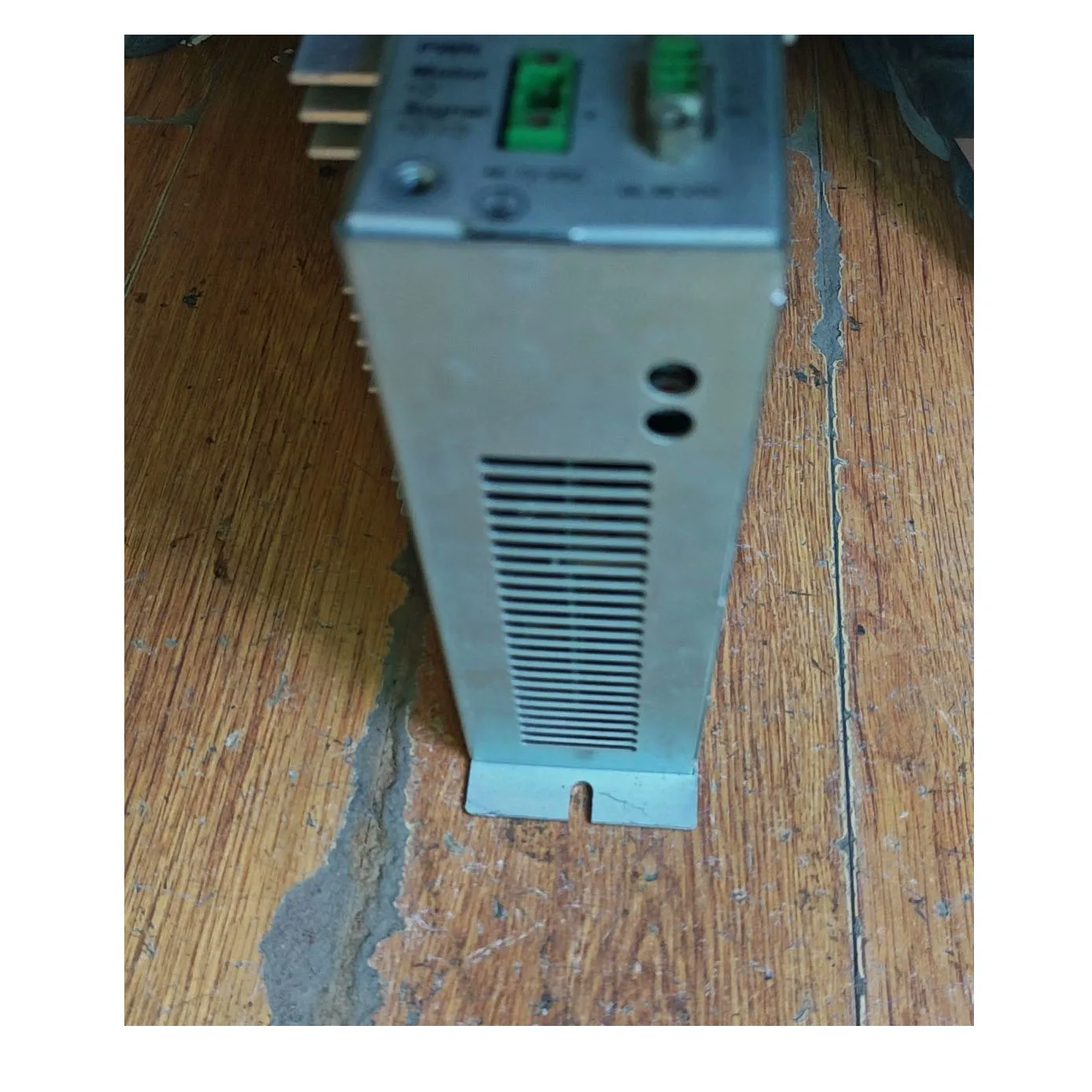 คอนโทรลเลอร์ E4000-MT พร้อมการรับประกัน