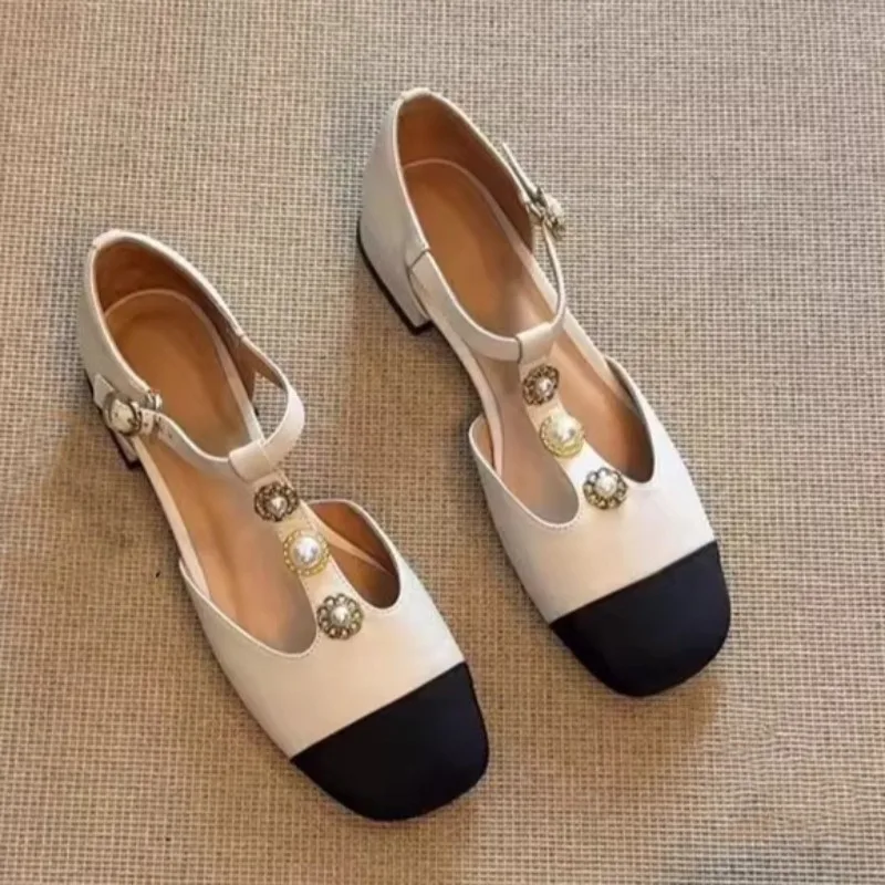 Женские золотые сандалии во французском стиле ретро с узкими жемчужными ремешками и юбками, удобные в ношении на улице, сексуальные туфли на высоком каблуке-шпильке