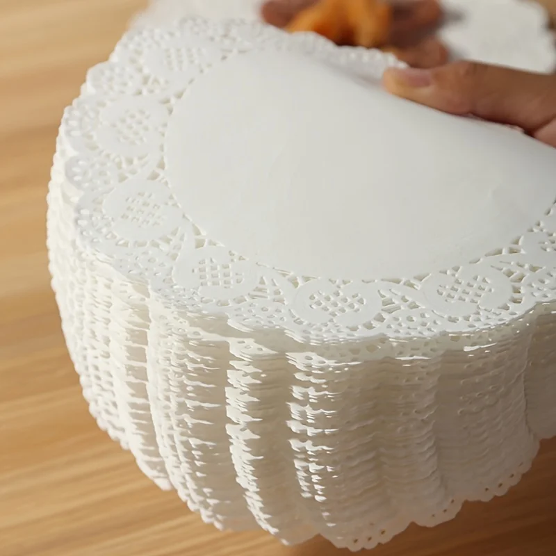 50/100 Stück Tischsets aus Papier mit Spitzenrand, Cupcake-Untersetzer für frittierte Speisen, Desserts, Partys, Hochzeiten, Tischdekoration, Küchen-Backutensilien – Detail 30