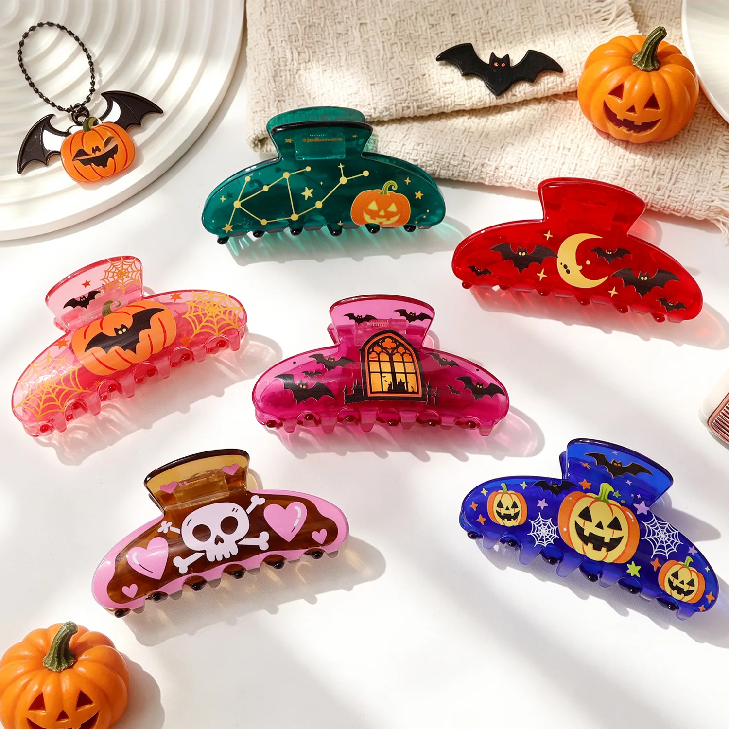 New Arrival Halloween Spooky Fashion Transparent Claw Clip Dark Gothic Vibe Pumpkin Bat Shark Clip Women Hair Accessories