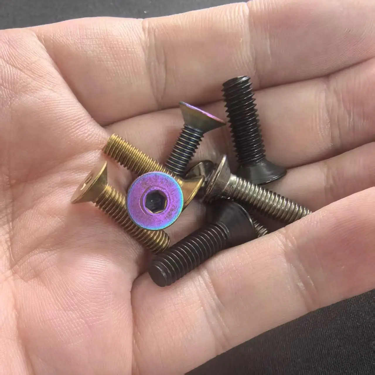 2pcs-10pcs Screw Din7991 M3 M4 M5 M6 Rainbow/ Black /gloden Colour Ta2 Gr2 Flat Hex Coutersunk Screw
