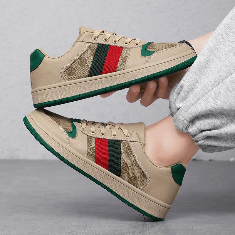 Zapatos de primavera para hombre, zapatos informales de lona con estampado de tendencia, zapatos planos frescos para monopatín, zapatillas con cordones de talla grande