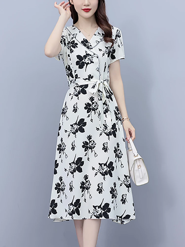 2024 New White Floral Short Sleeve V-Neck Midi Dress Summer Black Elegant Casual Home Dresses Women Korean Fashion Bodycon Robe