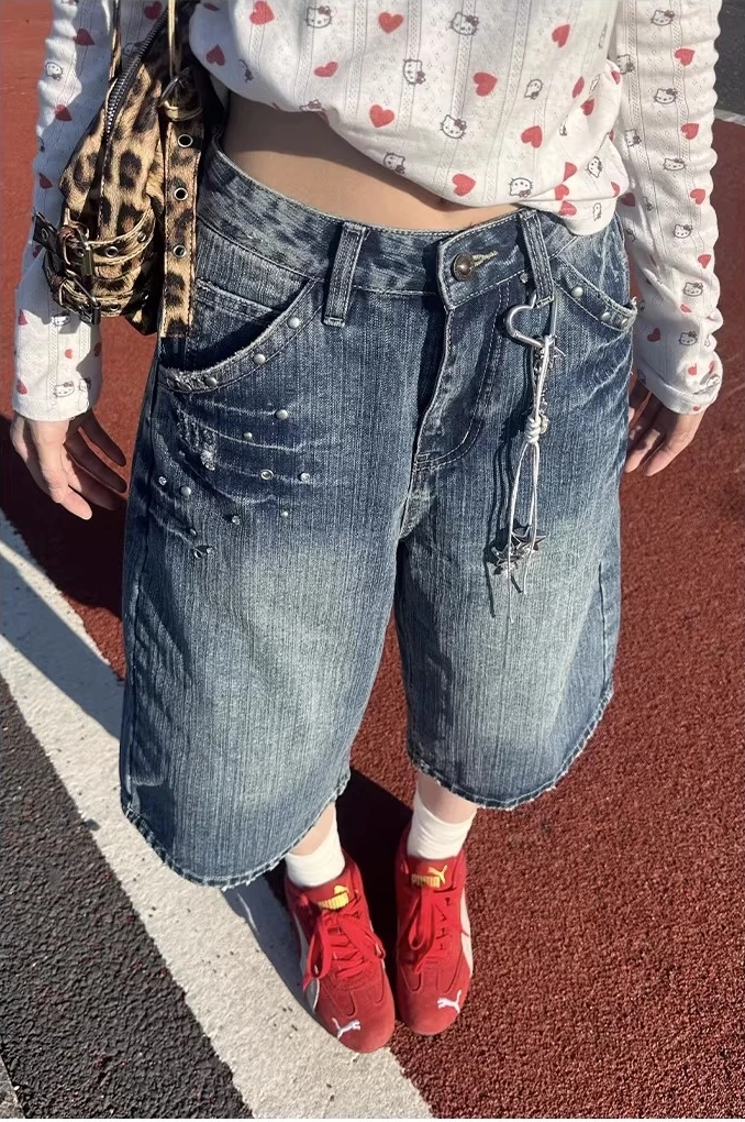 

Summer American Vintage Chic Y2K Short Jeans Women's Rhinestone Design Wide Leg Capri Pants Casual Street Style Loose Wash Jeans