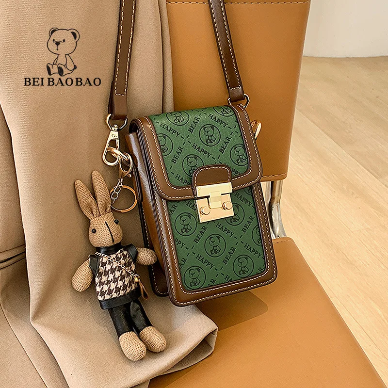 Mobile Phone Bag 2023 New Vintage Green Crossbody Bag Popular Versatile One Shoulder Bag Fashionable Little Bear Bag Female