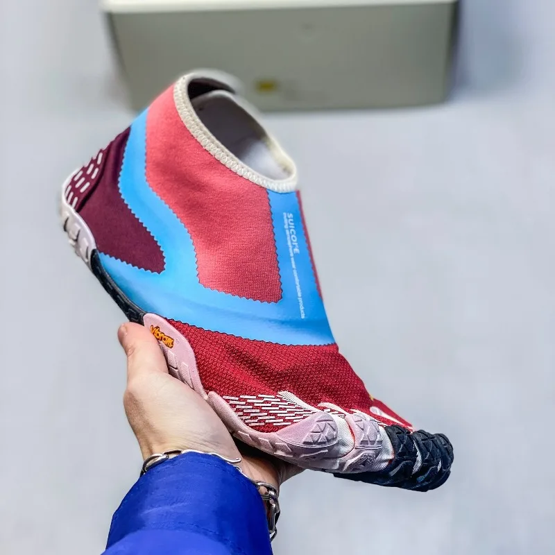 2025 جديد القرفصاء الصلب سحب أحذية للرجال النساء أعلى جودة اللياقة البدنية اليوغا أحذية للجنسين العلامة التجارية الفاخرة داخلي حذاء للجيم الأزواج #1