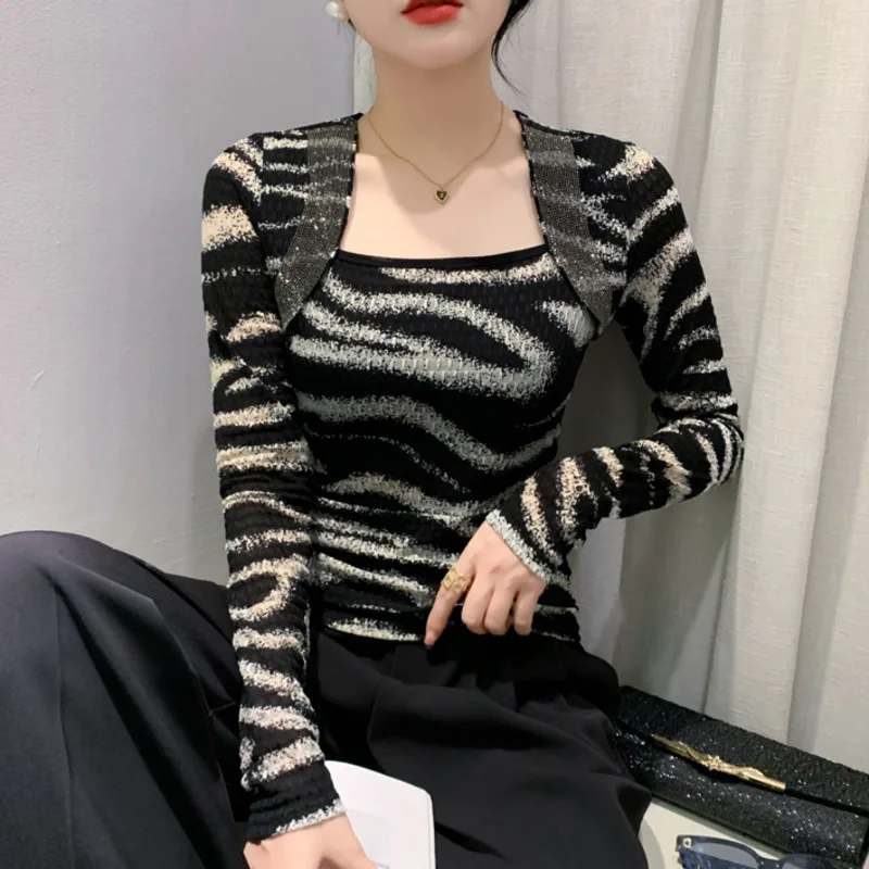 

#8513 Spring Autumn Office T Shirt Long Sleeve Short Mesh Tshirt Square Collar Vintage Split Joint Diamonds Printed T-shirt Thin