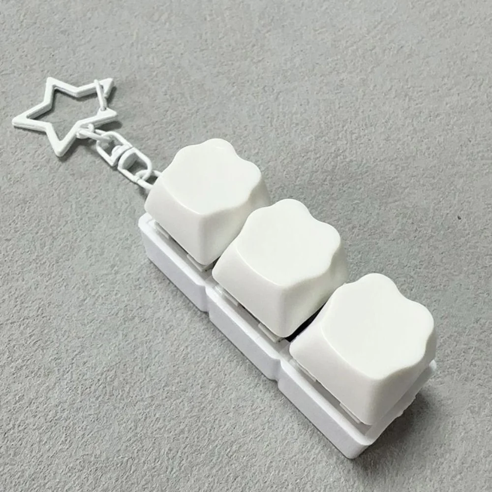 Creatve 3 teclas Fidget llavero botón alivio del estrés Clicker juguete colgante pasar la hora Keycap dedo teclado tapa para adulto
