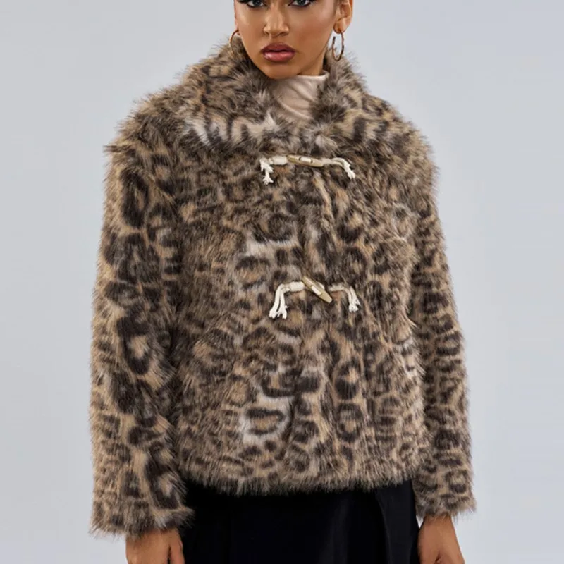 ملابس خارجية معاطف قطيفة دافئة من الفرو الصناعي ملابس علوية ليوبارد 2025 سترة نسائية شتوية بتصميم عتيق وأكمام طويلة من الصوف الصناعي #5