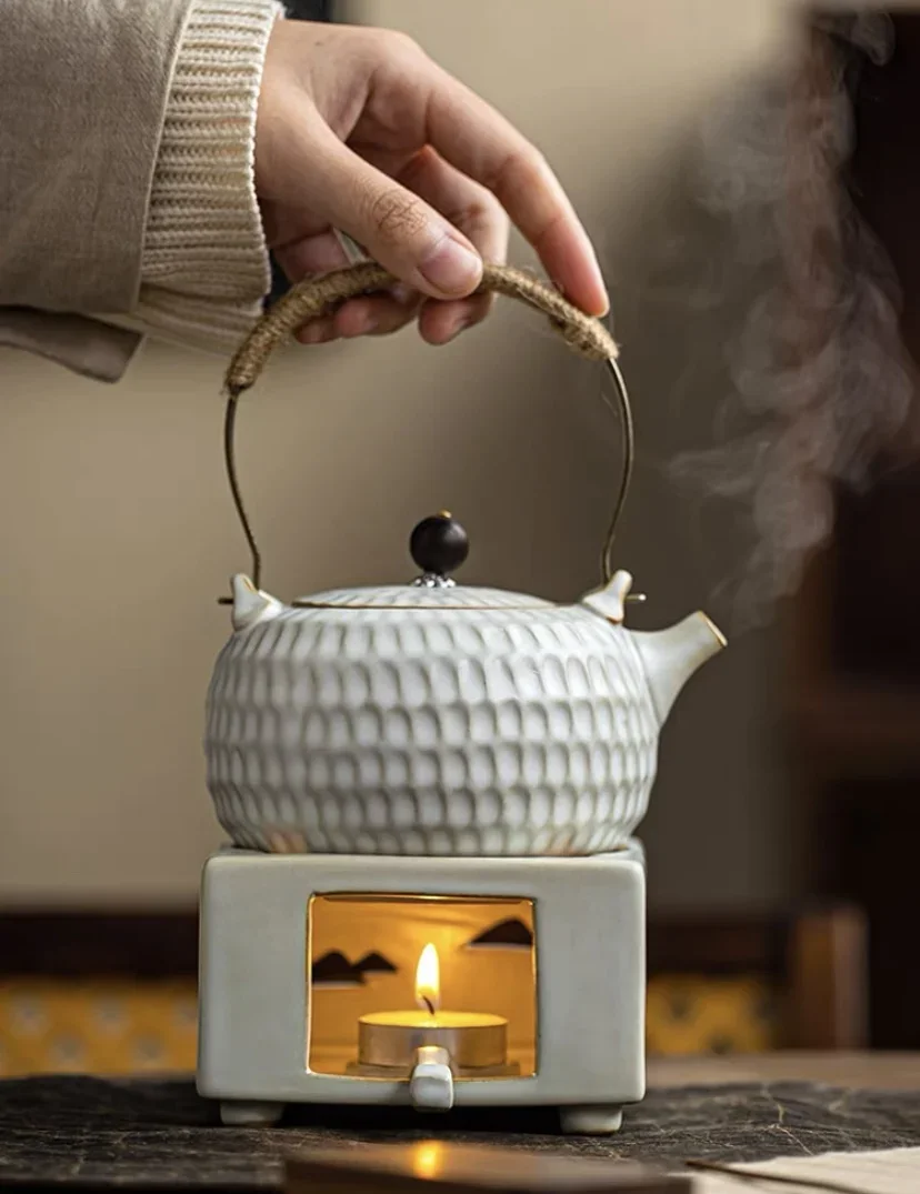 

Heat-Resistant Loop-Handled Teapot Japanese Candle Ceramic Water Boiling Kettle Tea Making Device