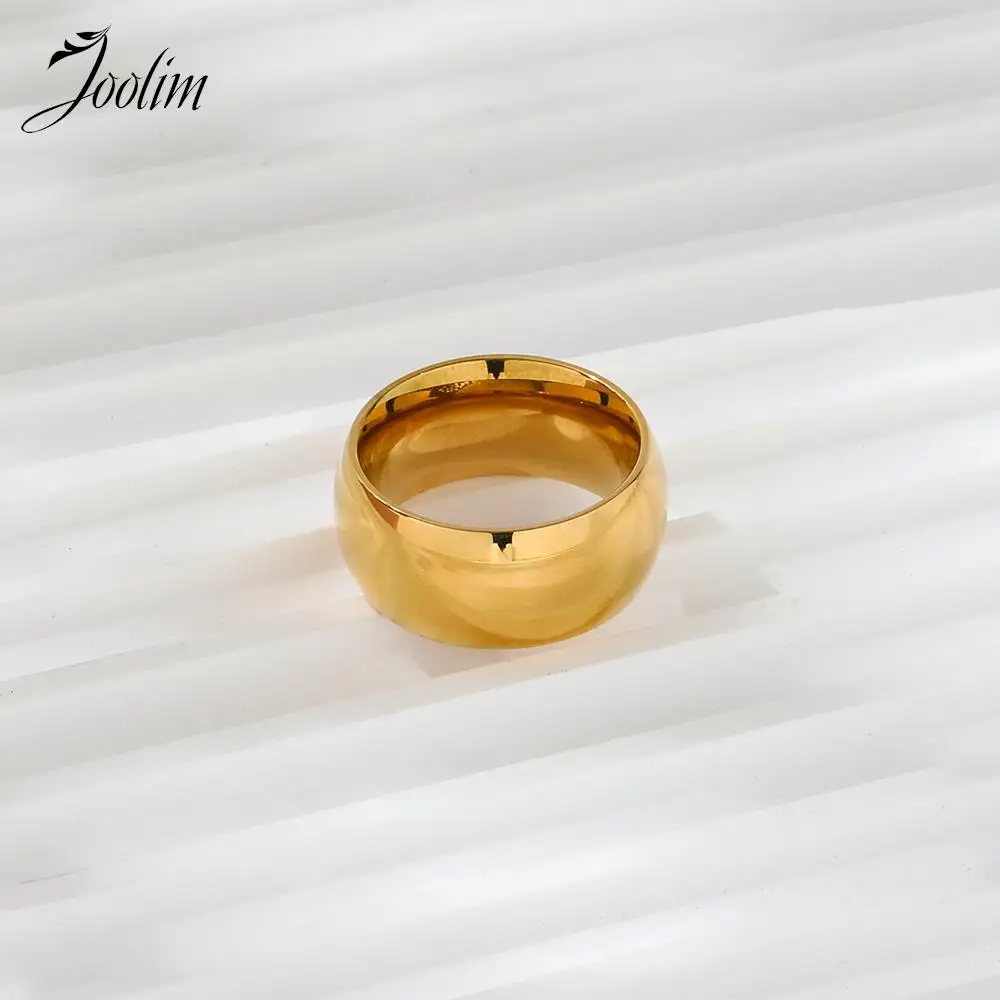 Joolim Jewelry Wholesale High End PVD Non Tarnish Chunky Statement Smooth Curved Band Stainless Steel Ring for Women